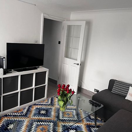 Plaistow Comfort Stay ลอนดอน ภายนอก รูปภาพ